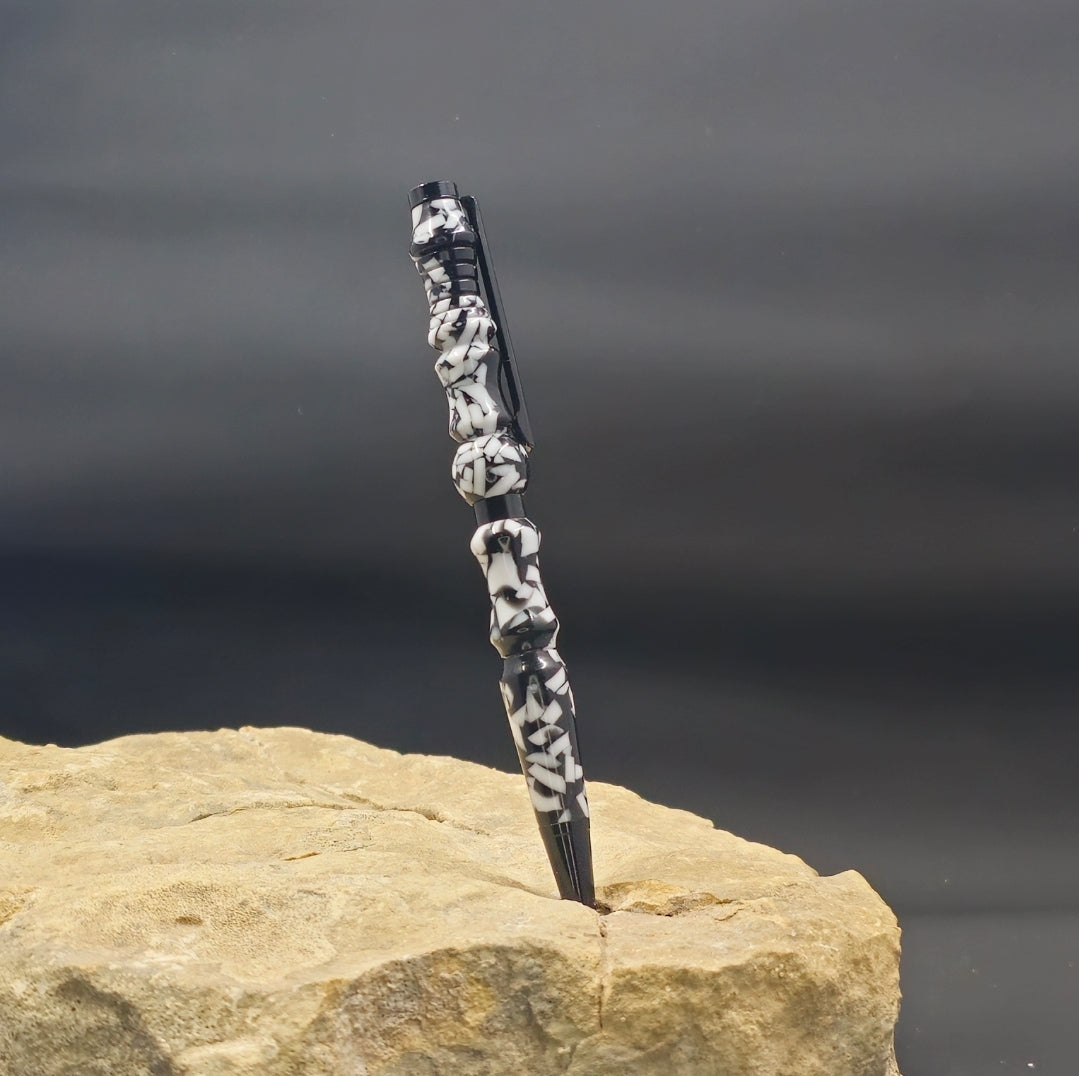 White Chipped Slimline pen