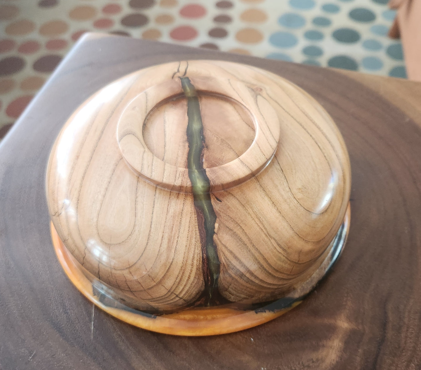 Pecan and resin bowl