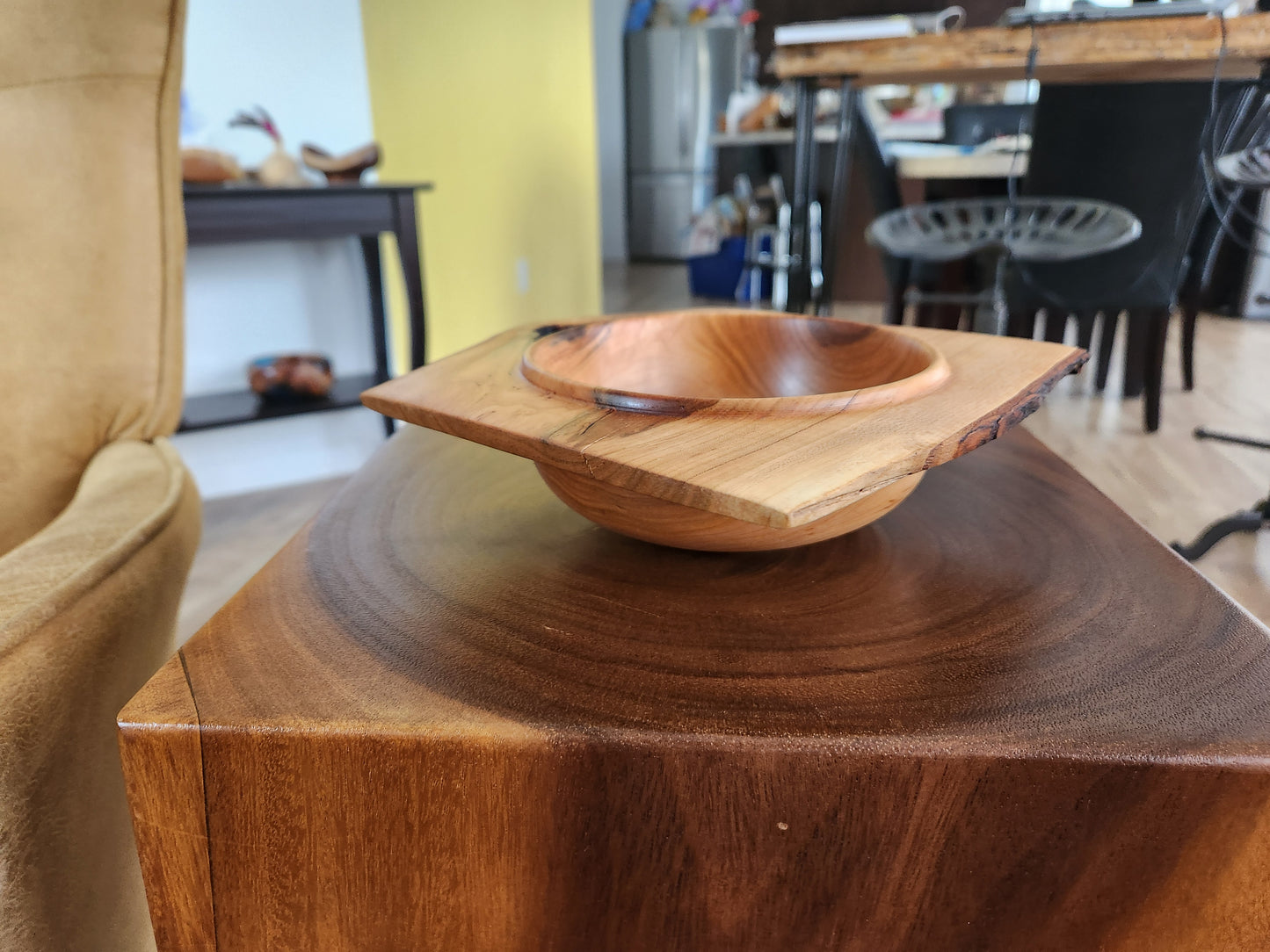 Cherry winged bowl